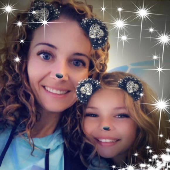 Meet your Posher, Heather - Picture 1 of 1